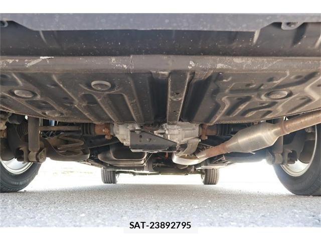 Toyota NOAH HYBRID 2023-07 7456398-21