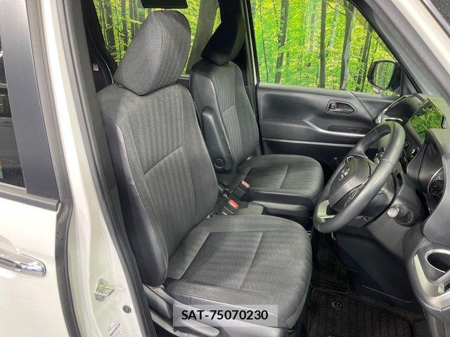 Toyota NOAH HYBRID 2023-10 7501949-7