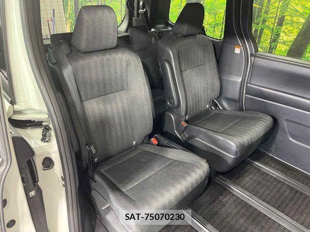 Toyota NOAH HYBRID 2023-10 7501949-8