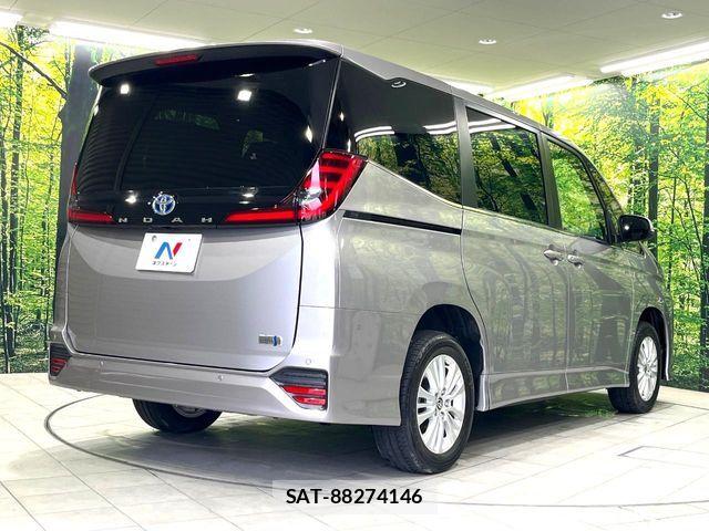 Toyota NOAH HYBRID 2025-01 7618809-18