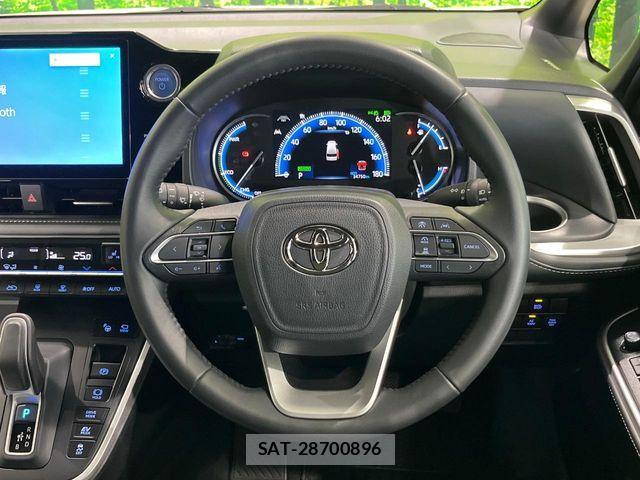 Toyota NOAH HYBRID 2023-04 7618810-11