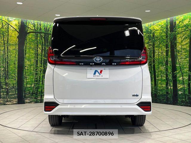 Toyota NOAH HYBRID 2023-04 7618810-15