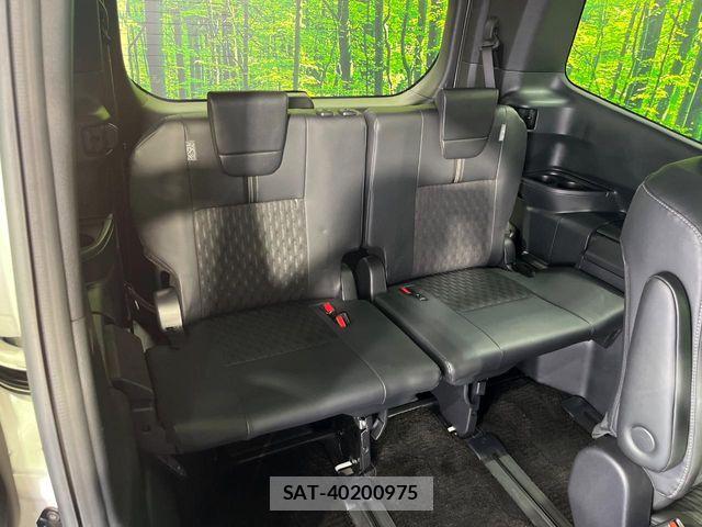 Toyota NOAH HYBRID 2025-02 7787771-9