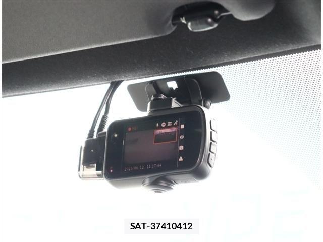 Toyota NOAH HYBRID 2022-07 7787770-11