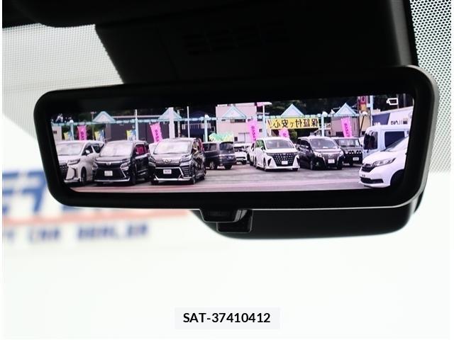 Toyota NOAH HYBRID 2022-07 7787770-13