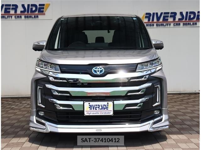 Toyota NOAH HYBRID 2022-07 7787770-22