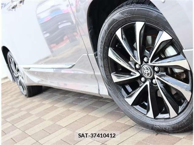 Toyota NOAH HYBRID 2022-07 7787770-25