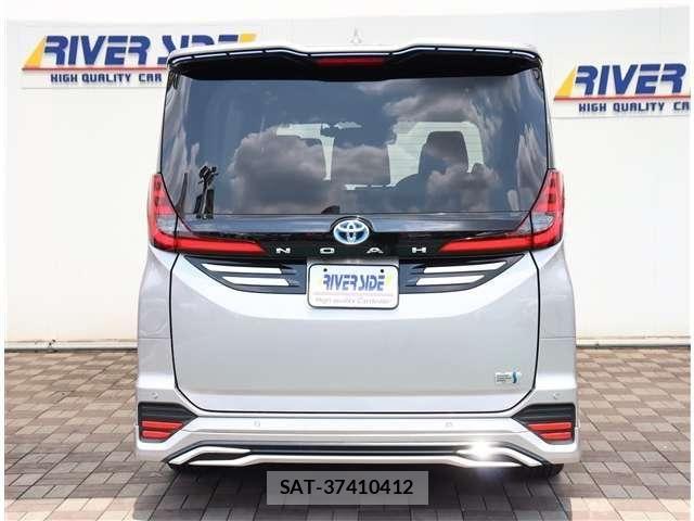 Toyota NOAH HYBRID 2022-07 7787770-26
