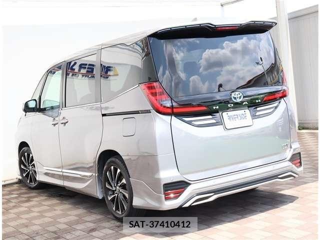 Toyota NOAH HYBRID 2022-07 7787770-27