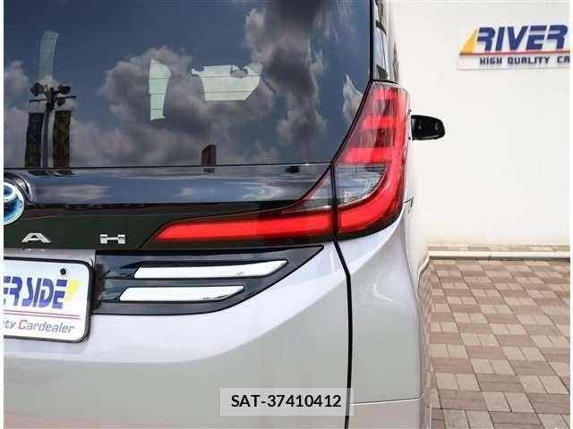 Toyota NOAH HYBRID 2022-07 7787770-29
