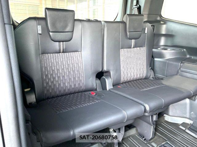 Toyota NOAH HYBRID 2024-06 7903151-9