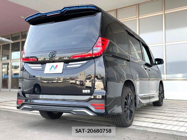 Toyota NOAH HYBRID 2024-06 7903151-17