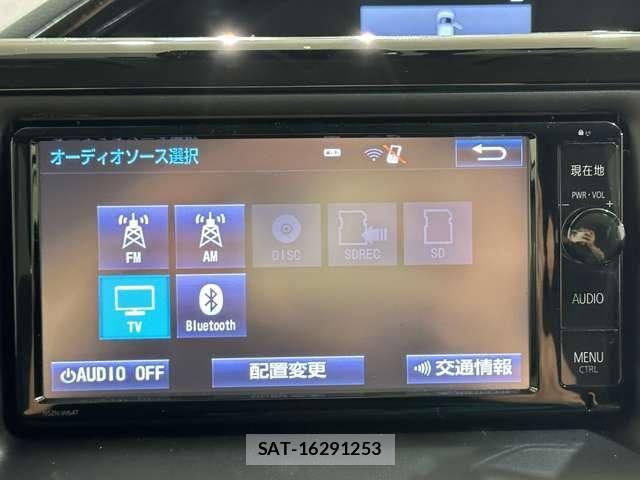 Toyota NOAH HYBRID 2016-07 7963026-22