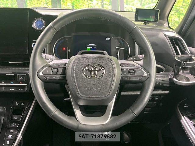 Toyota NOAH HYBRID 2023-07 7963022-11