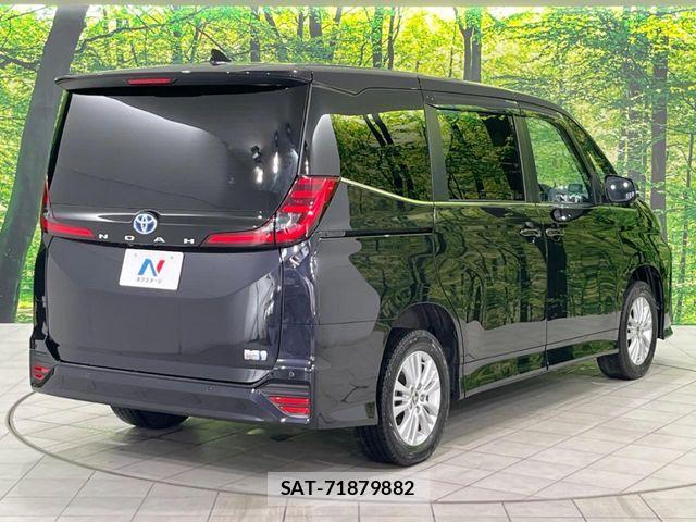Toyota NOAH HYBRID 2023-07 7963022-17