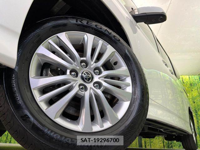 Toyota NOAH HYBRID 2025-03 7963021-12