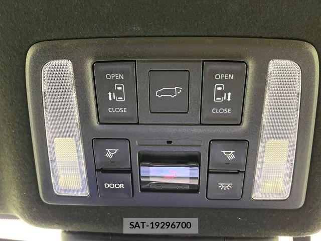 Toyota NOAH HYBRID 2025-03 7963021-4