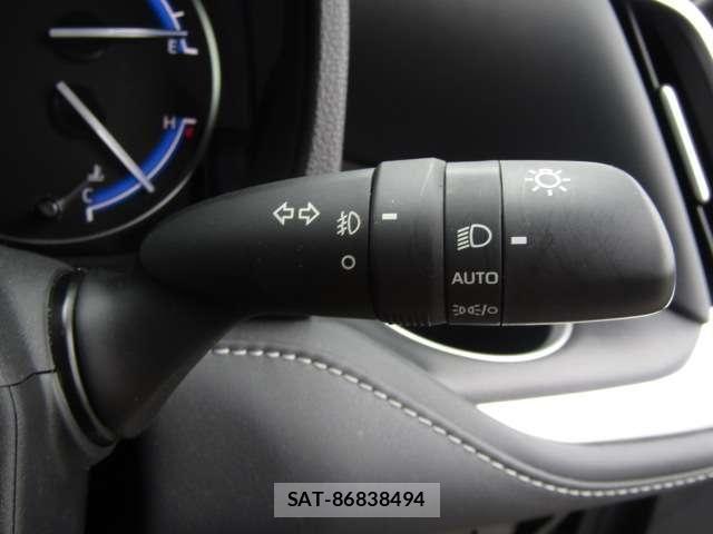 Toyota NOAH HYBRID 2024-02 7963023-12