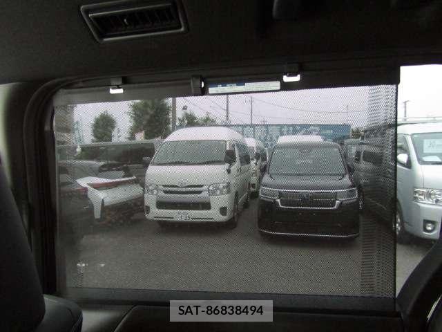 Toyota NOAH HYBRID 2024-02 7963023-20