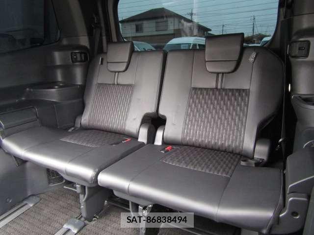 Toyota NOAH HYBRID 2024-02 7963023-29