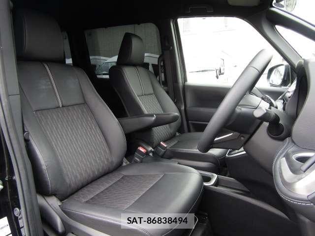 Toyota NOAH HYBRID 2024-02 7963023-5