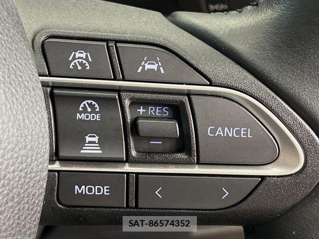 Toyota NOAH HYBRID 2022-06 7980364-12