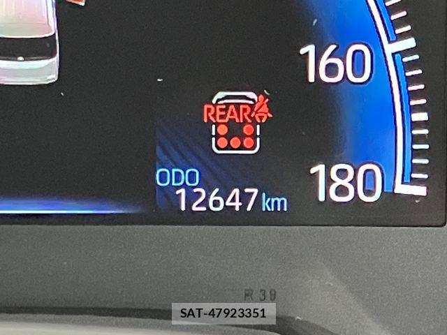 Toyota NOAH HYBRID 2022-11 7980363-4