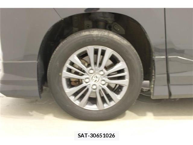 Toyota NOAH HYBRID 2023-01 8037284-23