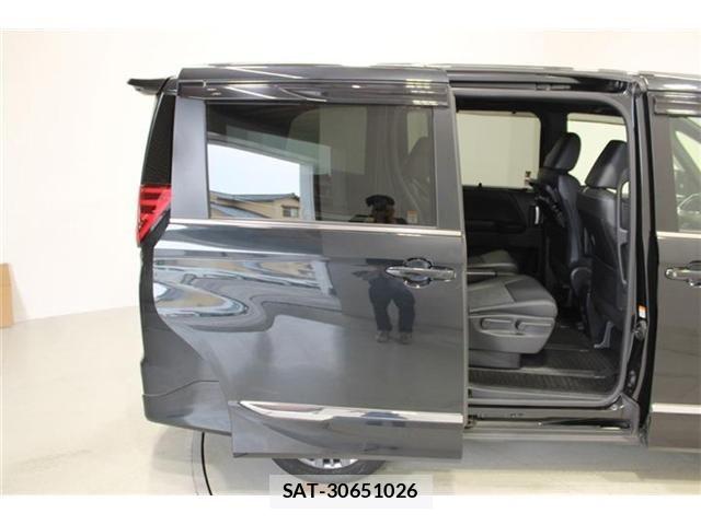 Toyota NOAH HYBRID 2023-01 8037284-29
