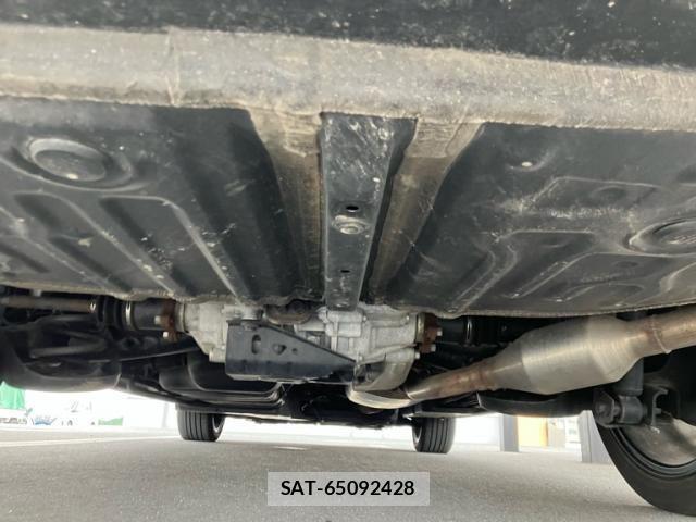 Toyota NOAH HYBRID 2024-05 8037283-14