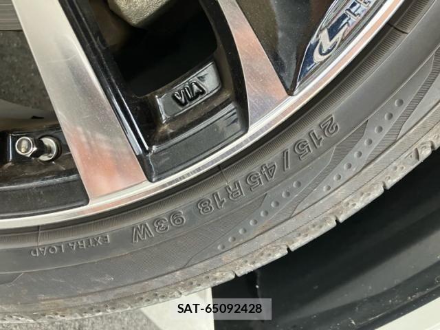 Toyota NOAH HYBRID 2024-05 8037283-28