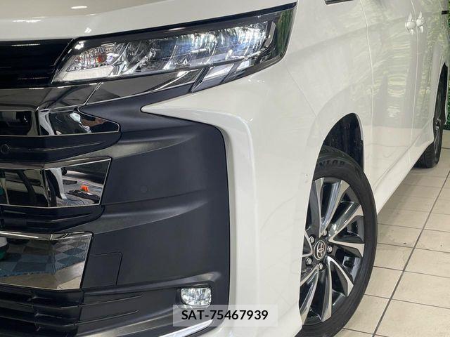 Toyota NOAH HYBRID 2023-09 8074948-12