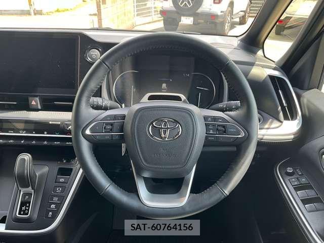 Toyota NOAH HYBRID 2023-10 8100880-10