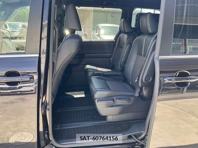 Toyota NOAH HYBRID 2023-10 8100880-27
