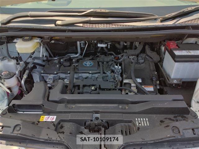 Toyota NOAH HYBRID 2022-06 8131651-22