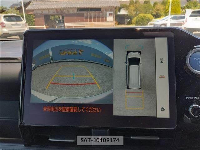 Toyota NOAH HYBRID 2022-06 8131651-28