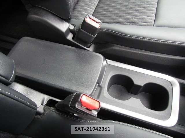 Toyota NOAH HYBRID 2022-05 8131652-14