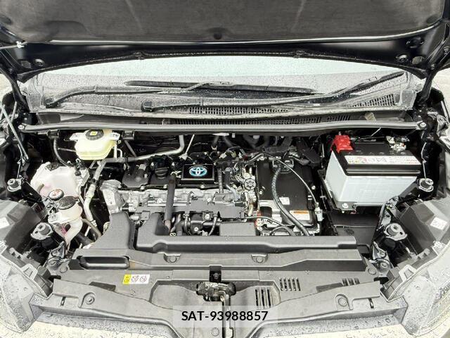 Toyota NOAH HYBRID 2023-10 8209210-21