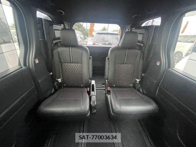 Toyota NOAH HYBRID 2024-03 8231108-9