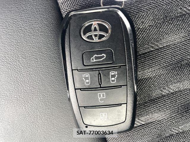Toyota NOAH HYBRID 2024-03 8231108-11