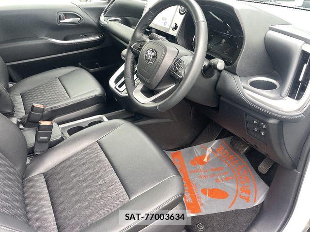 Toyota NOAH HYBRID 2024-03 8231108-5