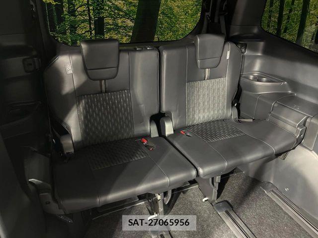 Toyota NOAH HYBRID 2023-04 8316037-10