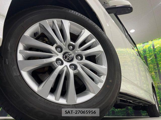 Toyota NOAH HYBRID 2023-04 8316037-14