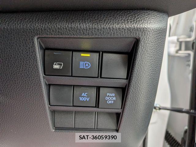 Toyota NOAH HYBRID 2025-03 8316044-10