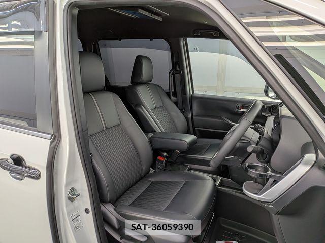 Toyota NOAH HYBRID 2025-03 8316044-11