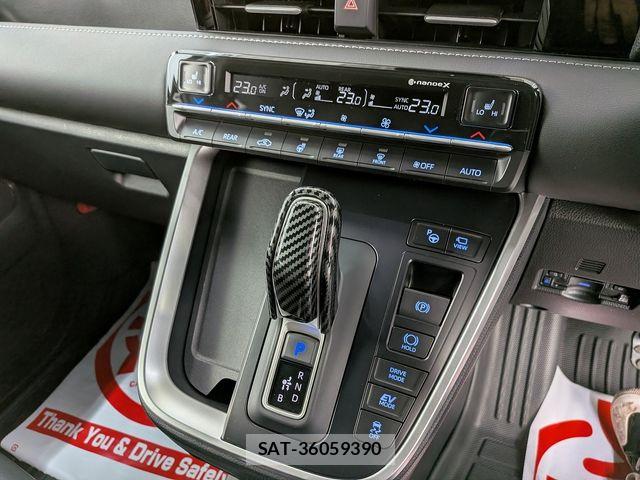 Toyota NOAH HYBRID 2025-03 8316044-14