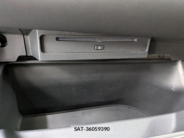 Toyota NOAH HYBRID 2025-03 8316044-19
