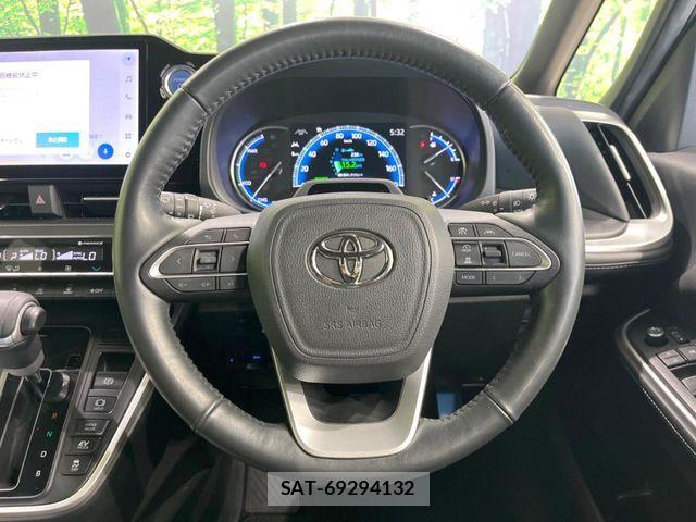 Toyota NOAH HYBRID 2022-06 8337177-11