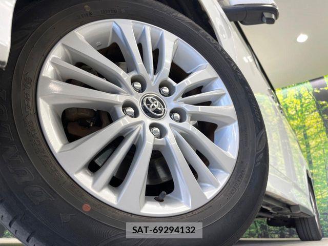 Toyota NOAH HYBRID 2022-06 8337177-13
