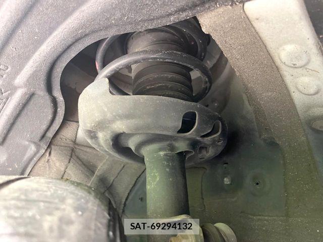 Toyota NOAH HYBRID 2022-06 8337177-19